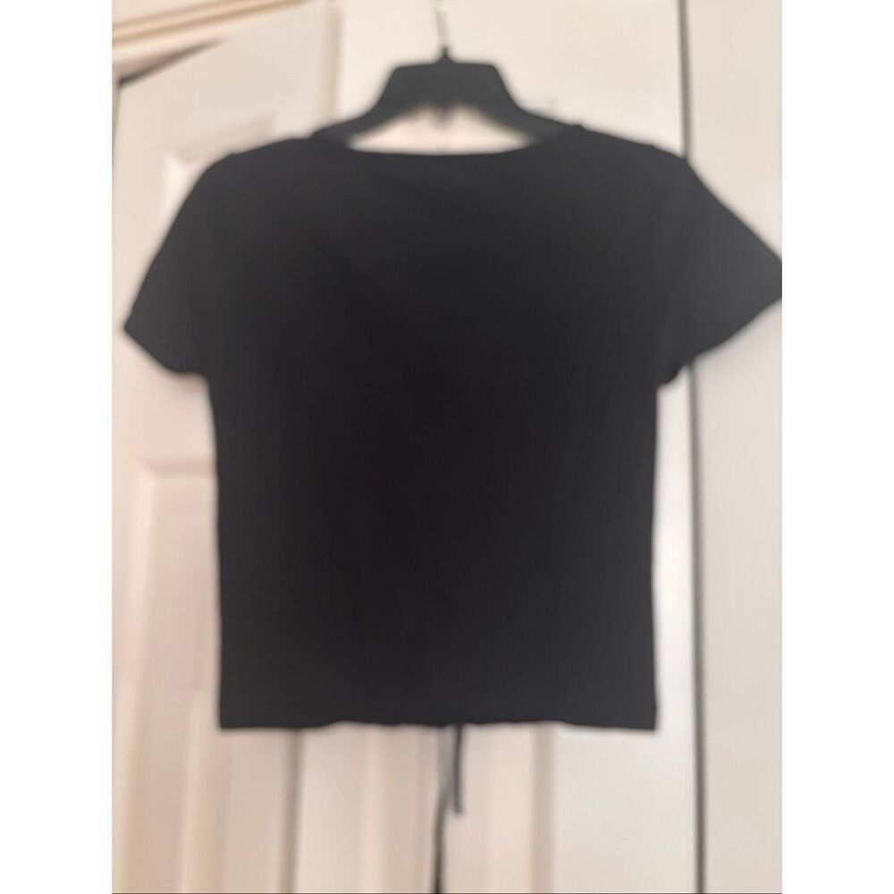 Hot Topic Lace Up Crop Top - Picture 4 of 4
